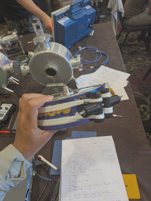 Cookie box radiofrequency cavity